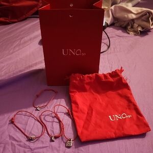 UNO de 50 Red Cord Bracelet Collection with Silver-Tone Charms
